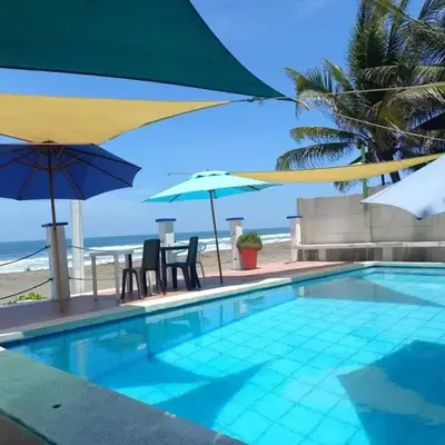 MARDEORO BEACH HOUSE