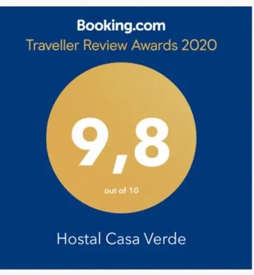 a yellow circle with the number on it at Hostal Casa Verde in Santa Ana
