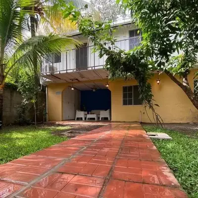 Guesthouse in Bosques de Santa Elena 2
