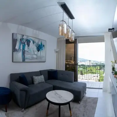 Condo 9