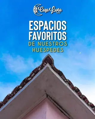 a roof of a building with the words exposos favorites de nossos at Hostal Casa Luna in Santa Ana