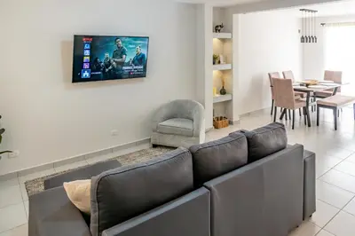 Gallery image of Casa 57 moderna y confortable en San Miguel in San Miguel