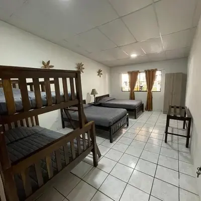Apaneca House