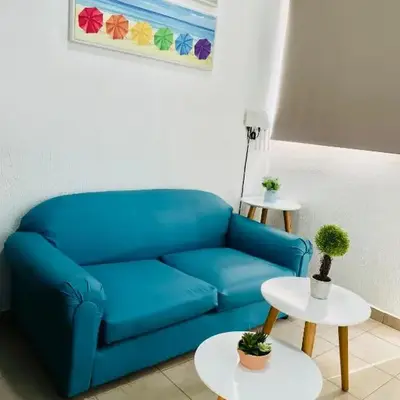 La Petite Santa Ana