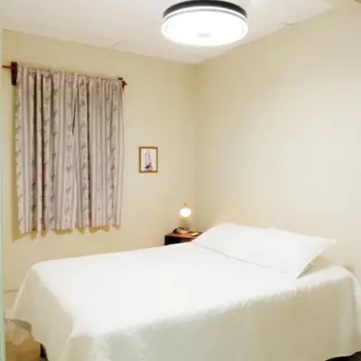 Double Bed