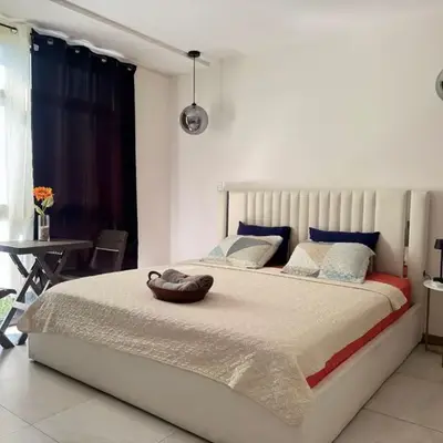 Dormitorio privado con tu propio baño El apartamento la cocina y las áreas comunes son compartidas