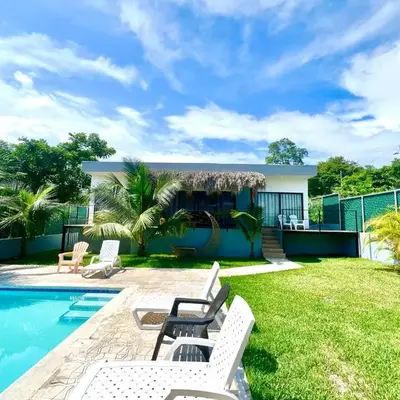 Casa de lujo- Vista- Piscina- La Libertad