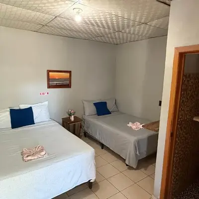 Hostal Los Tarros Metalio