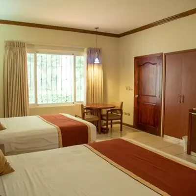 Pato Canales Hotel & Resort
