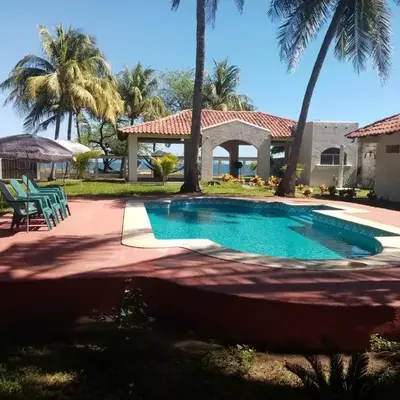 La Ceja Beach House