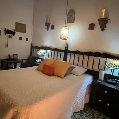 Mendoza’s Guest House